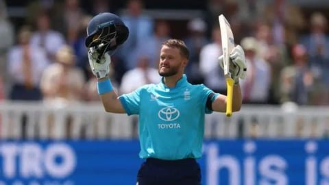 Viv Richards का 47 साल पुराना महारिकॉर्ड हुआ ध्वस्त, Ben Duckett ने लॉर्ड्स में शतक ठोककर रच डाला इत