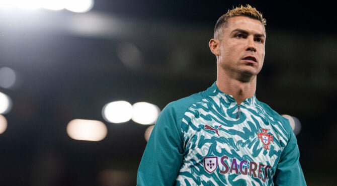 Après les propos de Jorge Jesus, Ronaldo donne sa version… en partie