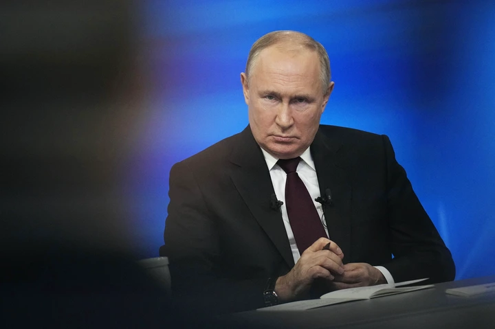 Olena says Vladimir Putin will be 'poisoned or otherwise killed by his own henchmen'