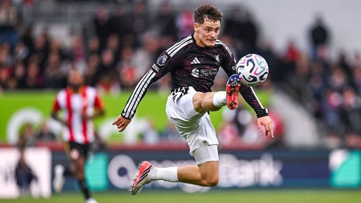 Florian Wirtz of Liverpool controls the ball