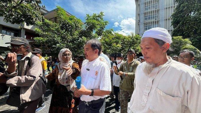 AKHIRNYA Pakar Telematika Roy Suryo Komentari Ijazah & Skripsi Jokowi: 'Cetakan Tidak Pada Zamannya'