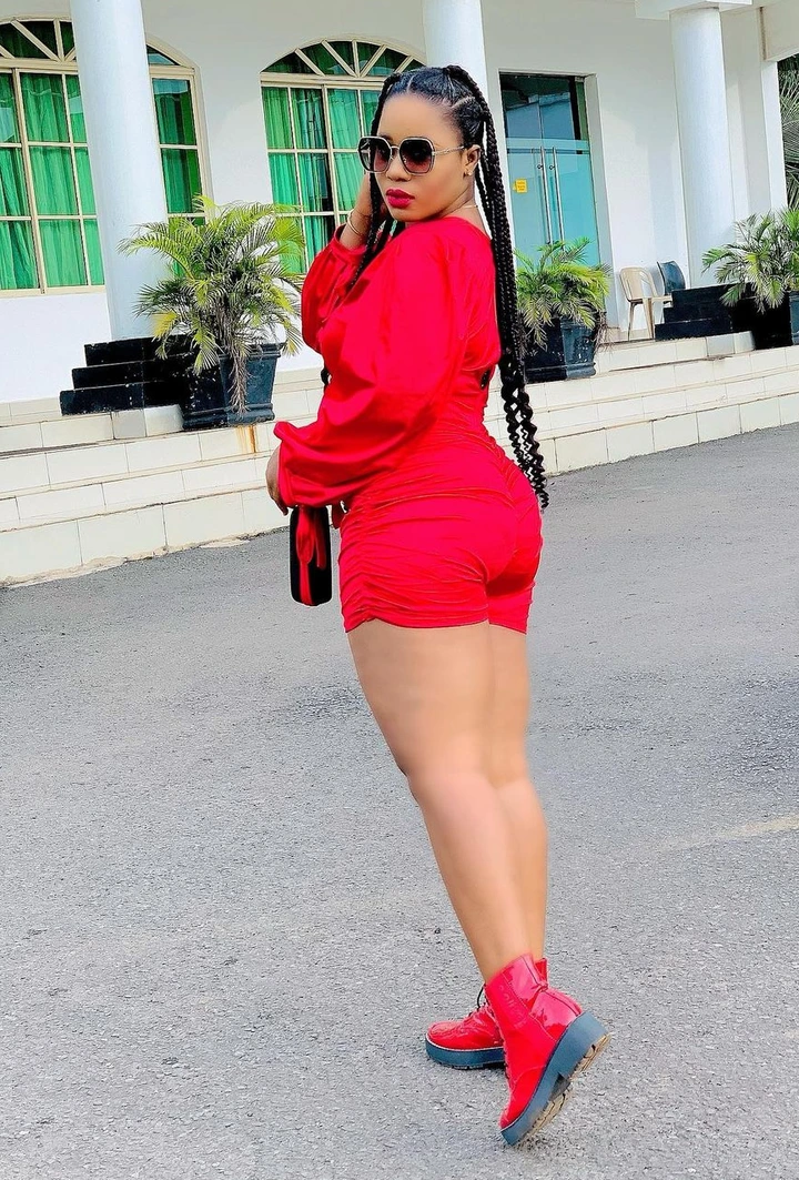 , Fast Rising Nollywood Actress, Hannah Cyril Flaunts Her Beauty In New Instagram Post, Frederick Nuetei