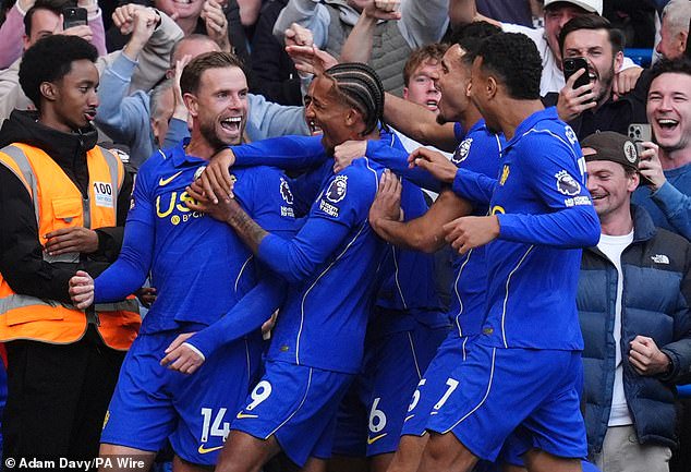 If Jordan Henderson starts a fourth straight game on Saturday evening, it will come as no shock. But the surprise is the comfort with which he can still control a midfield at 36