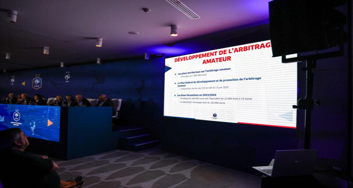 Foot amateur : vers une généralisation des caméras embarquées sur les arbitres