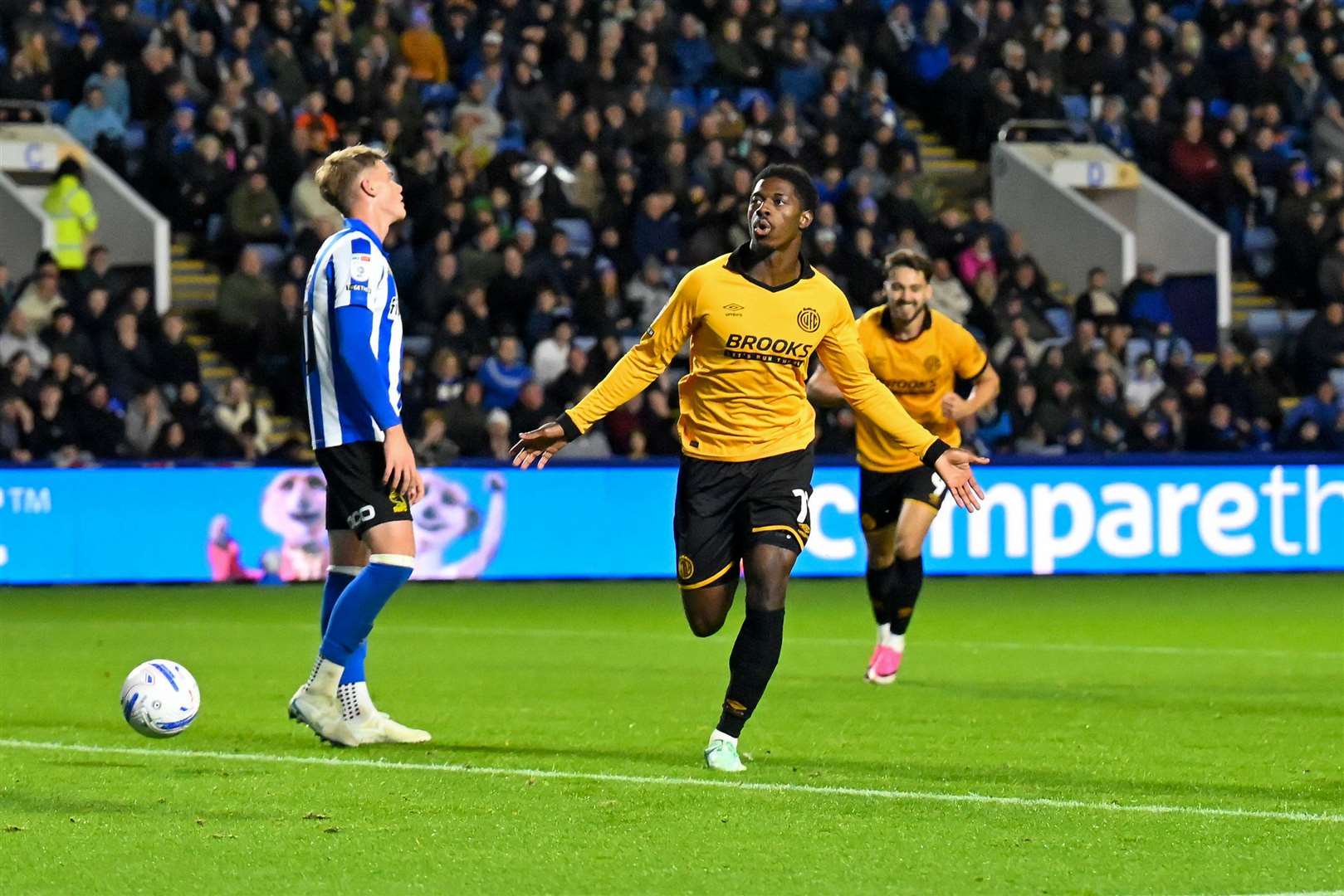 Sullay Kaikai celebrates scoring Cambridge United's equalising goal against Sheffield Wednesday on 28 October, 2026. Picture: Simon Lankester