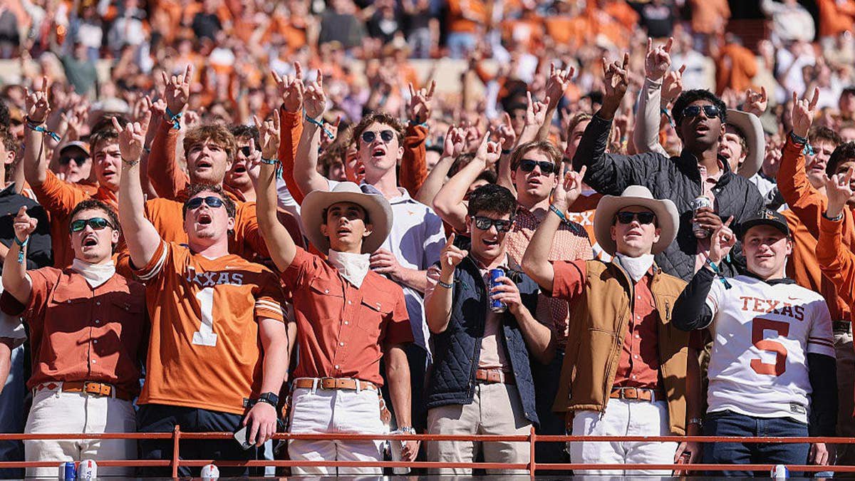 Texas Longhorns fans