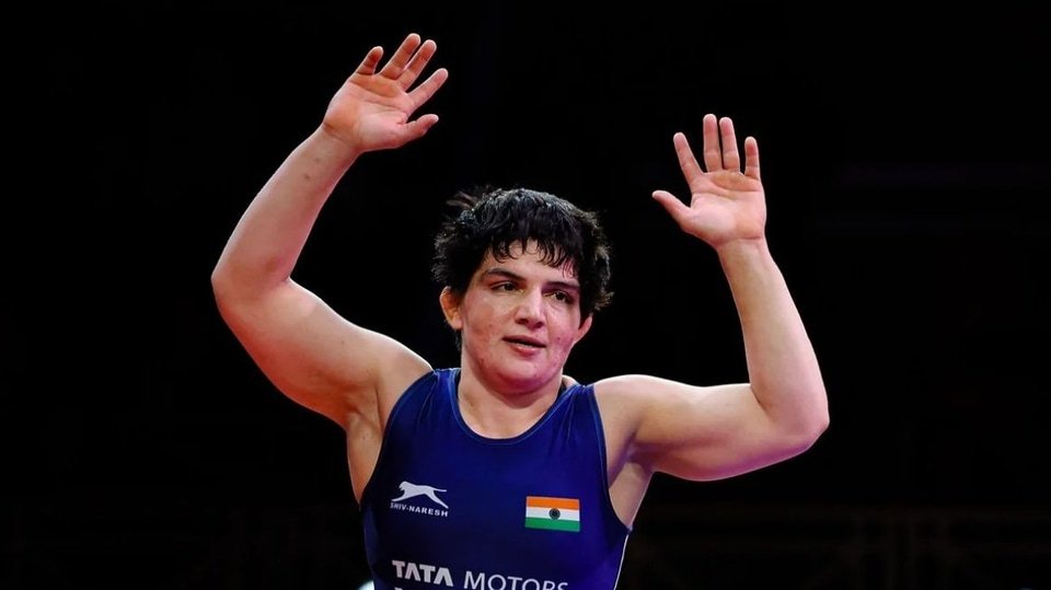 Manisha Bhanwala scripts history with World Championships gold in women's 59kg. (United World Wrestling)