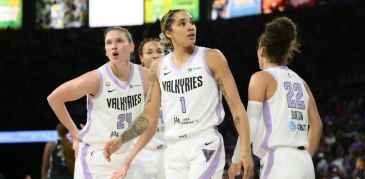 Basket – WNBA (Finales) : Salaün, Williams et les Valkyries battues, le Dream égalise