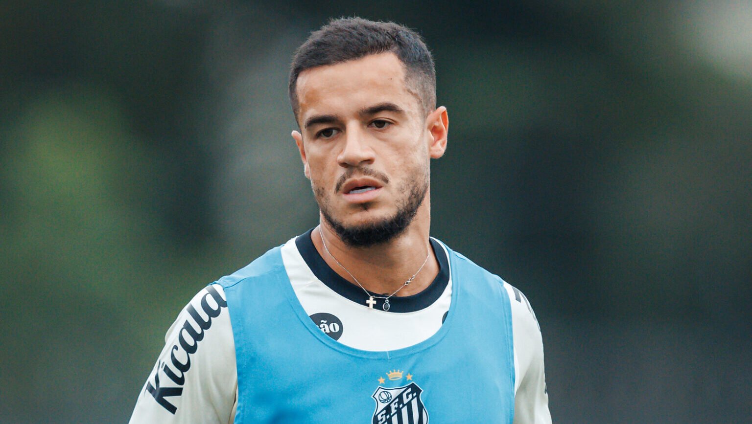 Coutinho durante treino - Foto: Raul Baretta/ Santos FC.