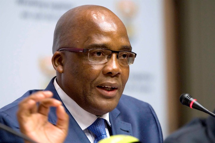 Motsoaledi backtracks on Home Affairs' ultimatum to remove illegal  immigrant councillor from payroll | News24