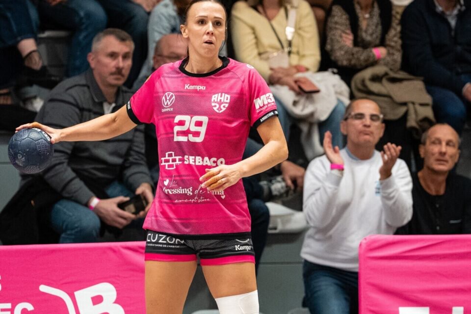 Amandine Tissier et ses coéquipières vont jouer au Kostum Park de Quimper pour la première fois.