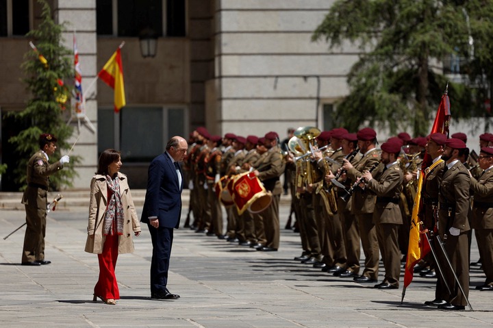 British Defence Secretary Wallace and Spanish Defence Minister Robles at welcome ceremony in Madrid