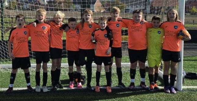 Thorley Manor under-11 White