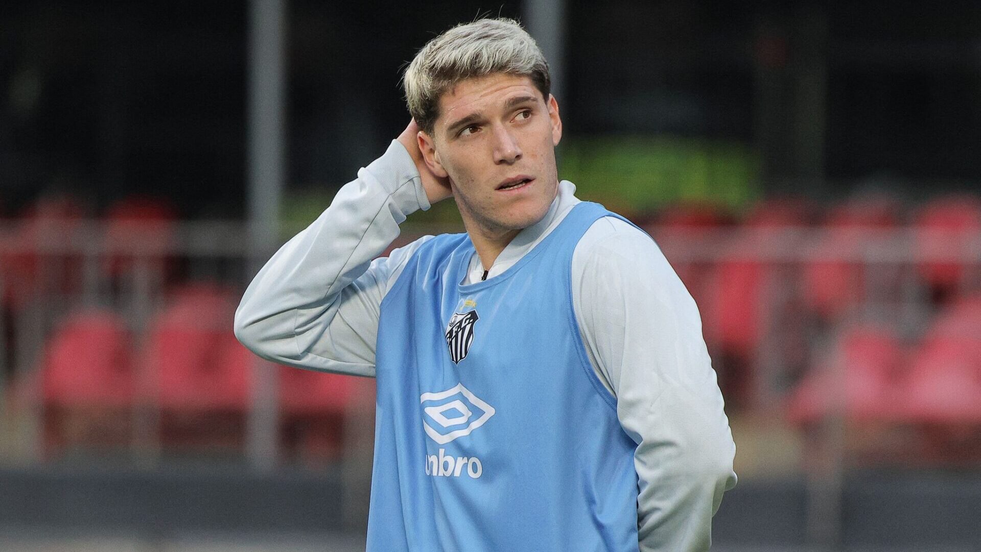 Rollheiser em jogo do Santos -