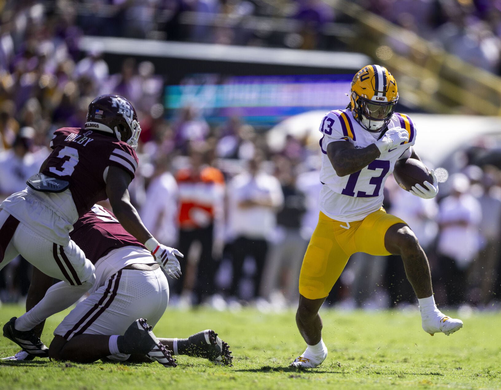 NO.lsumissstate.101826_9040 MJ.JPG
