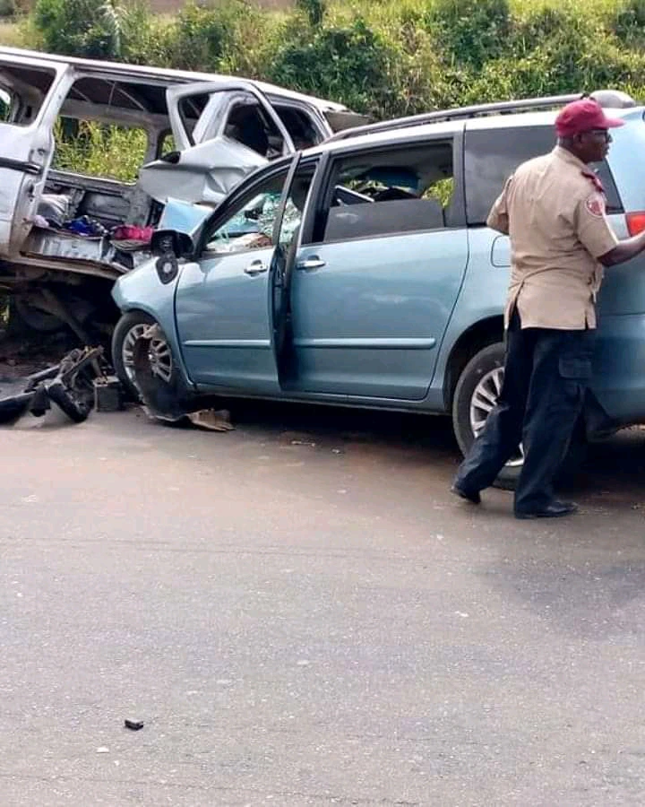 6 Passengers Confirmed Dead In An Accident. 4