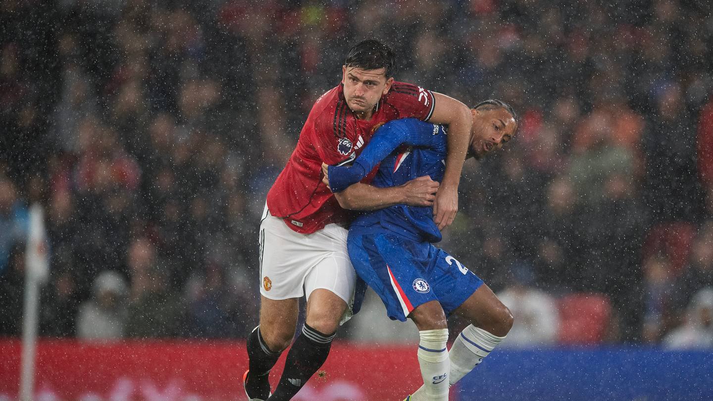Chelsea vs Man Utd injury news as 8 ruled out and 6 doubts