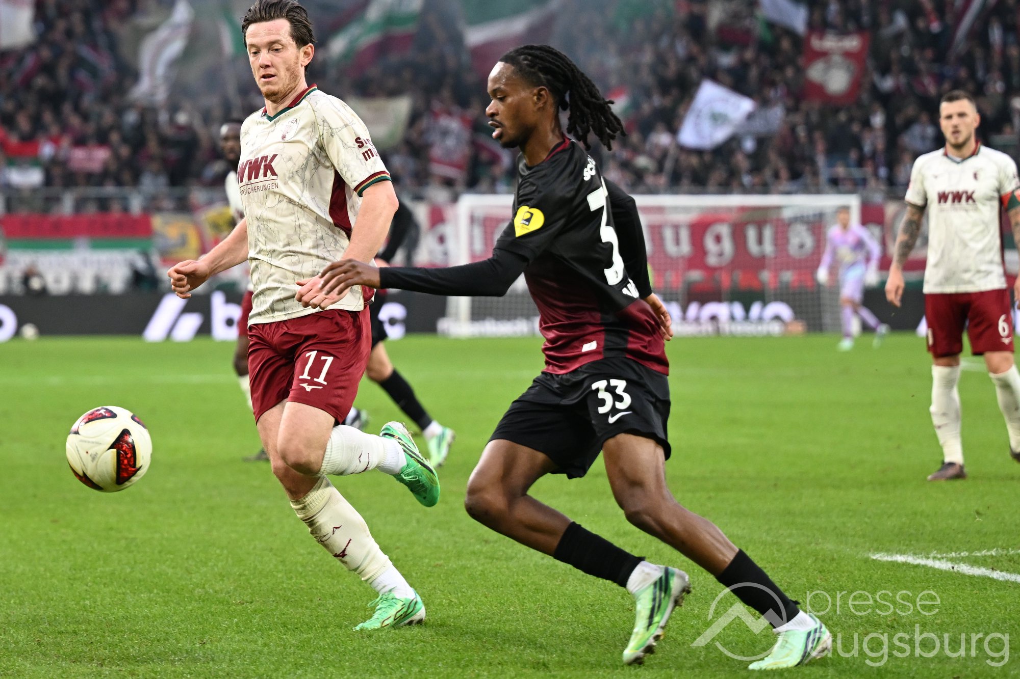 Schon wieder eine Führung verspielt – FC Augsburg muss sich Freiburg geschlagen geben