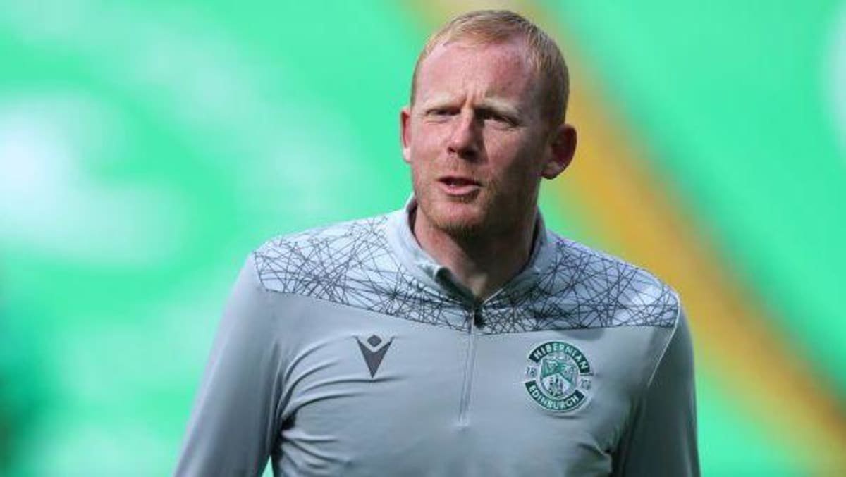 Craig Samson on duty for Hibs