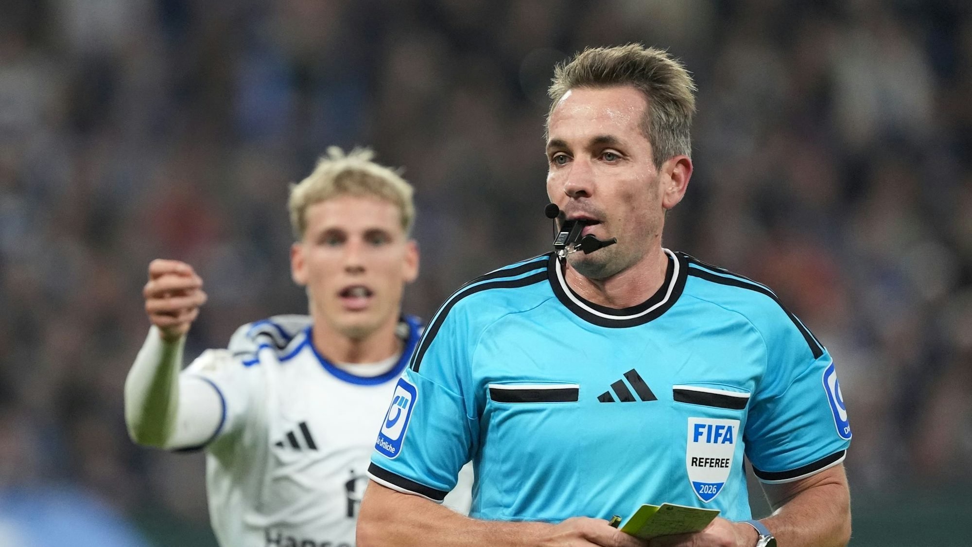 Schiedsrichter Tobias Stieler ordnete nach dem Spiel zwischen dem Hamburger SV und Eintracht Frankfurt mehrere strittige Szenen ein.