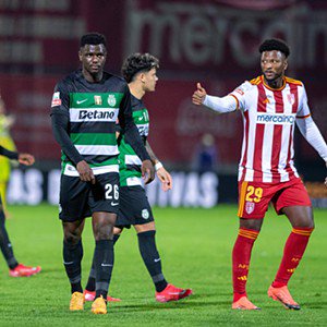 Aves SAD 2-2 Sporting (2024/25). Num jogo em que Diomande marcou (11') e foi expulso, Gyokeres fez o 2-0. Mas Zé Luís (71', gp) e Gustavo Mendonça empataram para o Aves SAD na jornada 23 - Foto: IMAGO