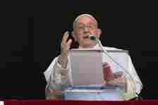 Pope: Heaven is for 'everyone, everyone, everyone'