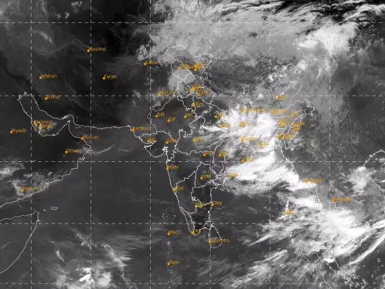 Weather Update: छत्तीसगढ़ में अगले पांच दिनों तक अच्छी बारिश की संभावना।