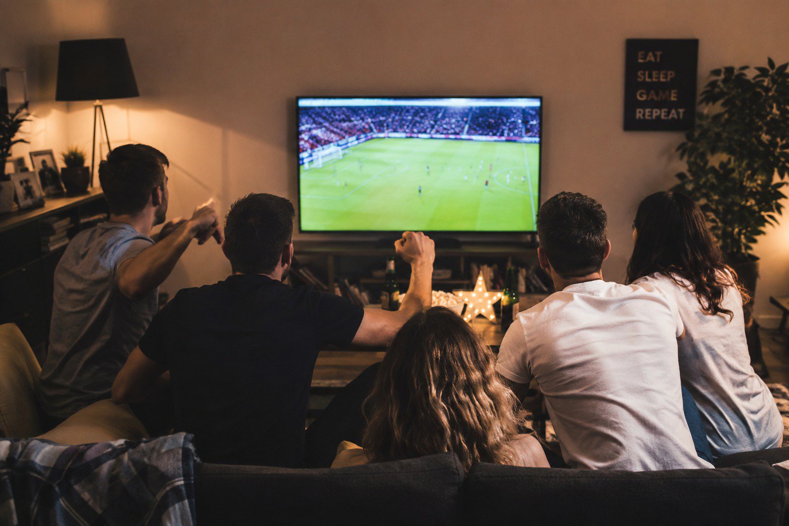 Sports on TV Today: Schedule, Channels, and Live Streaming for Thursday, October 15