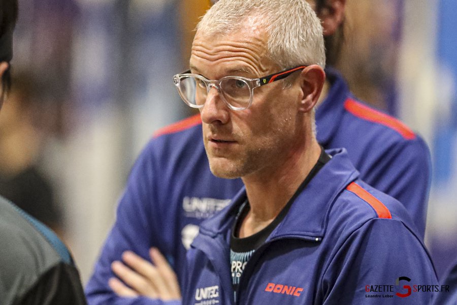 Amiens STT bat Nantes TT en Pro B