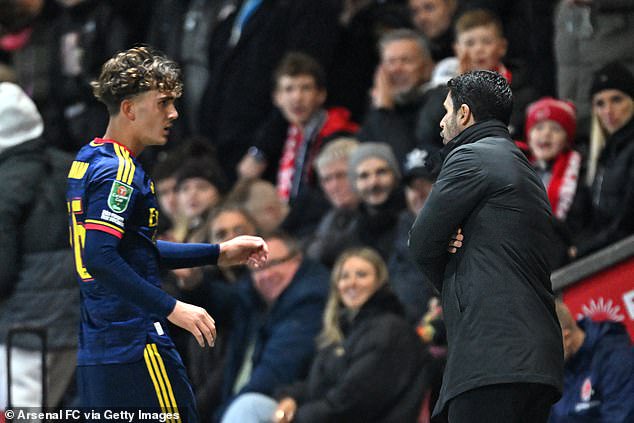 Mikel Arteta has a word with Max Dowman as he trudged down the tunnel following his red card at Fleetwood Town