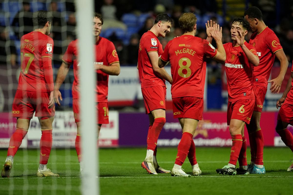 Middlesbrough's Will Lankshear (third left) celebrates with his team mates after scoring his sides fifth goal 