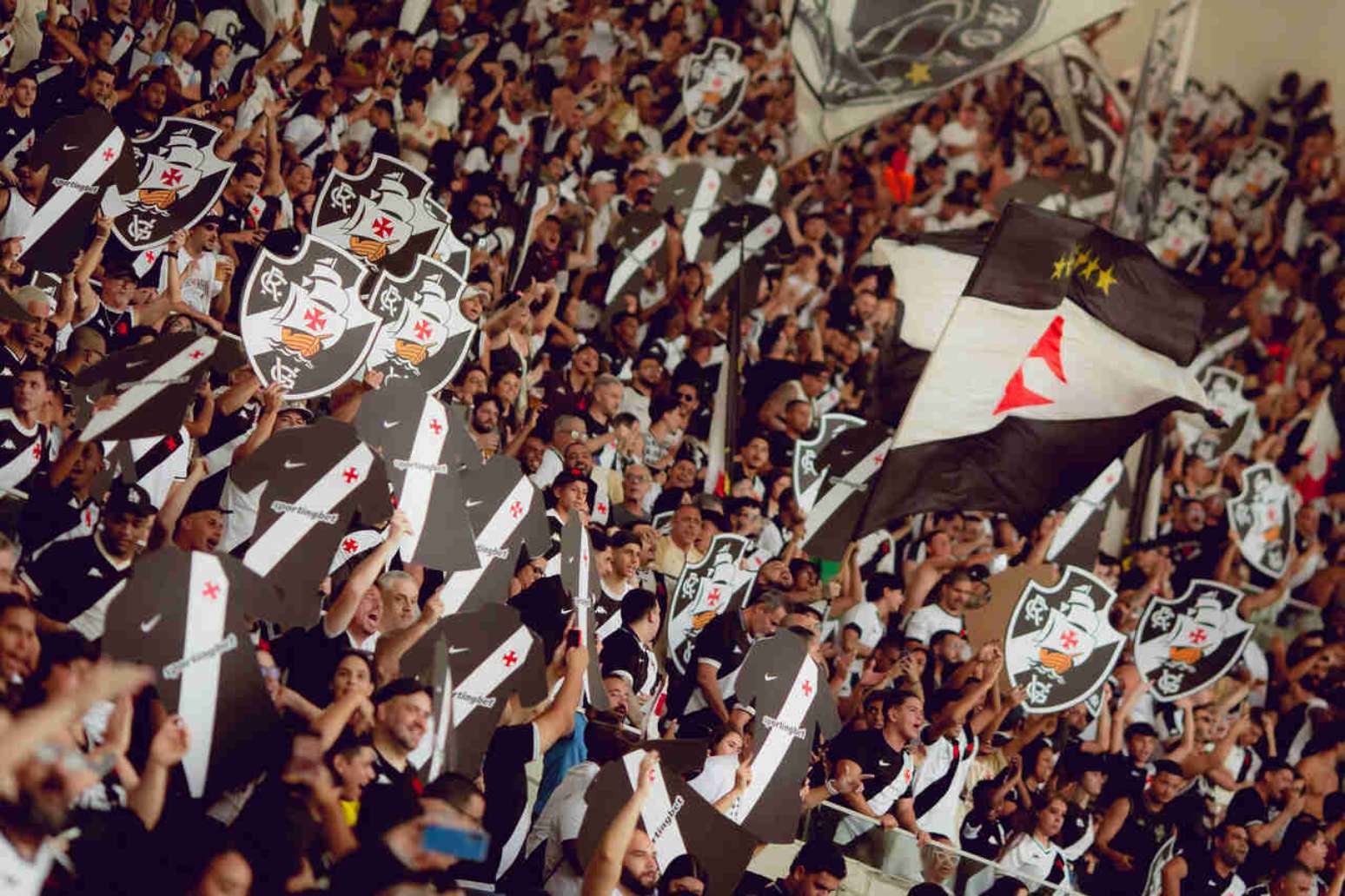 Vasco vai jogar a semifinal da Sul-Americana com o Boca no Maracanã –
