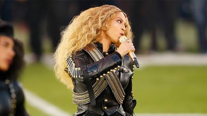 Shakira Vs Beyonce : Who Is The Queen Of Dance ? - Opera News