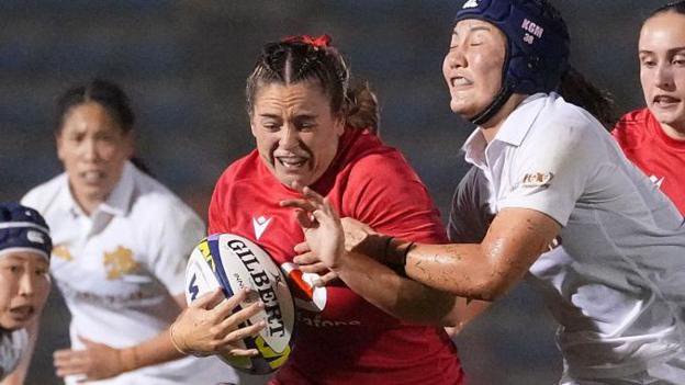 Freya Bell in action for Wales against Japan