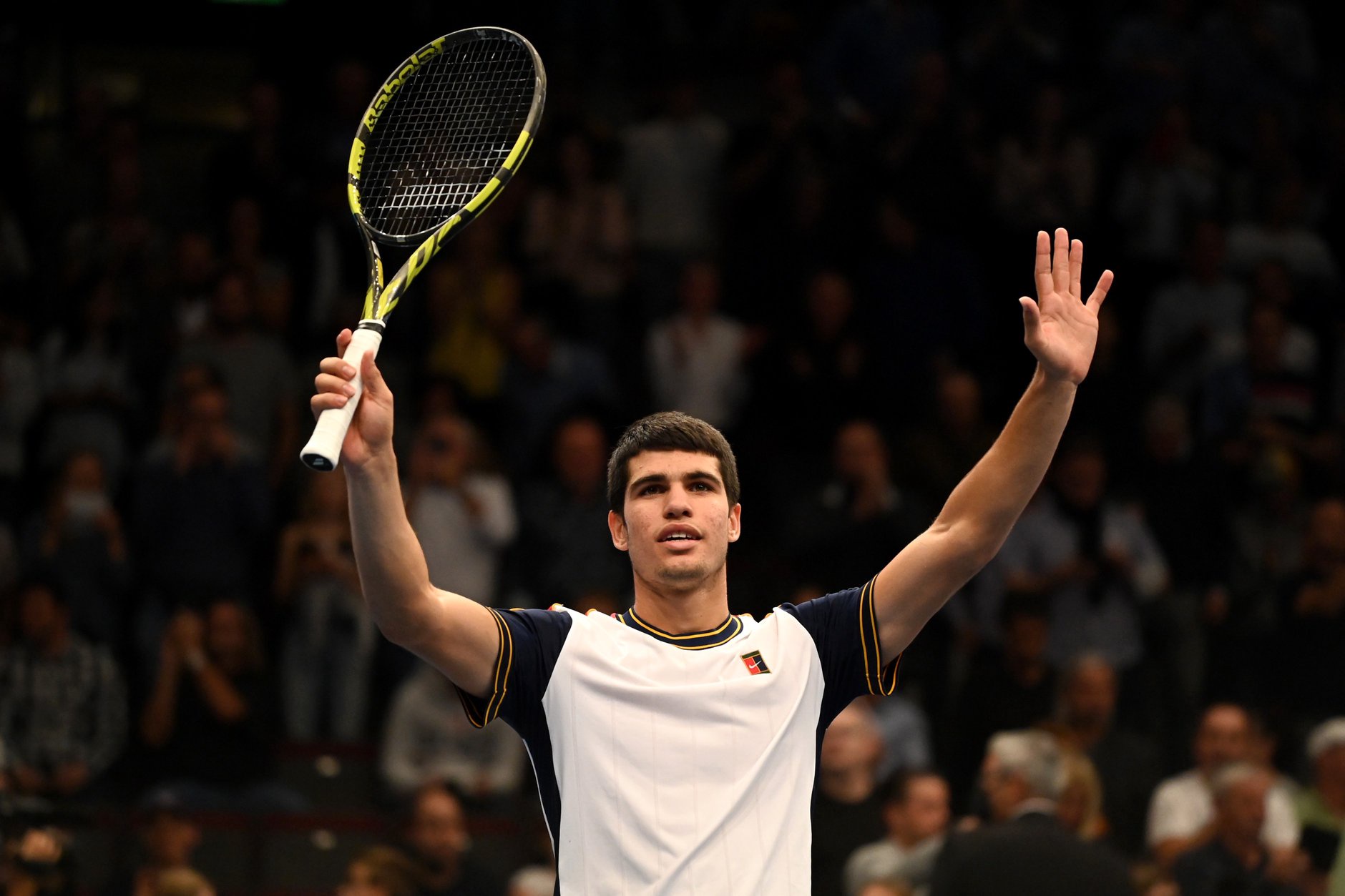 Carlos Alcaraz at the 2021 Vienna Open.