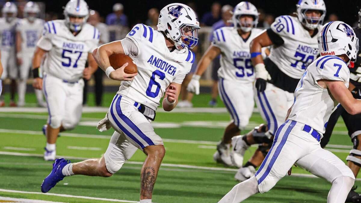 Andover senior quarterback Will Quinn has helped lead the Trojans to their first 8-0 start since 2013, using his dual-threat ability to guide an offense that has fueled a second straight undefeated league championship.