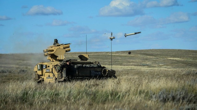 What are Stormer armoured vehicles? UK set to send Ukraine anti-aircraft  missile launchers
