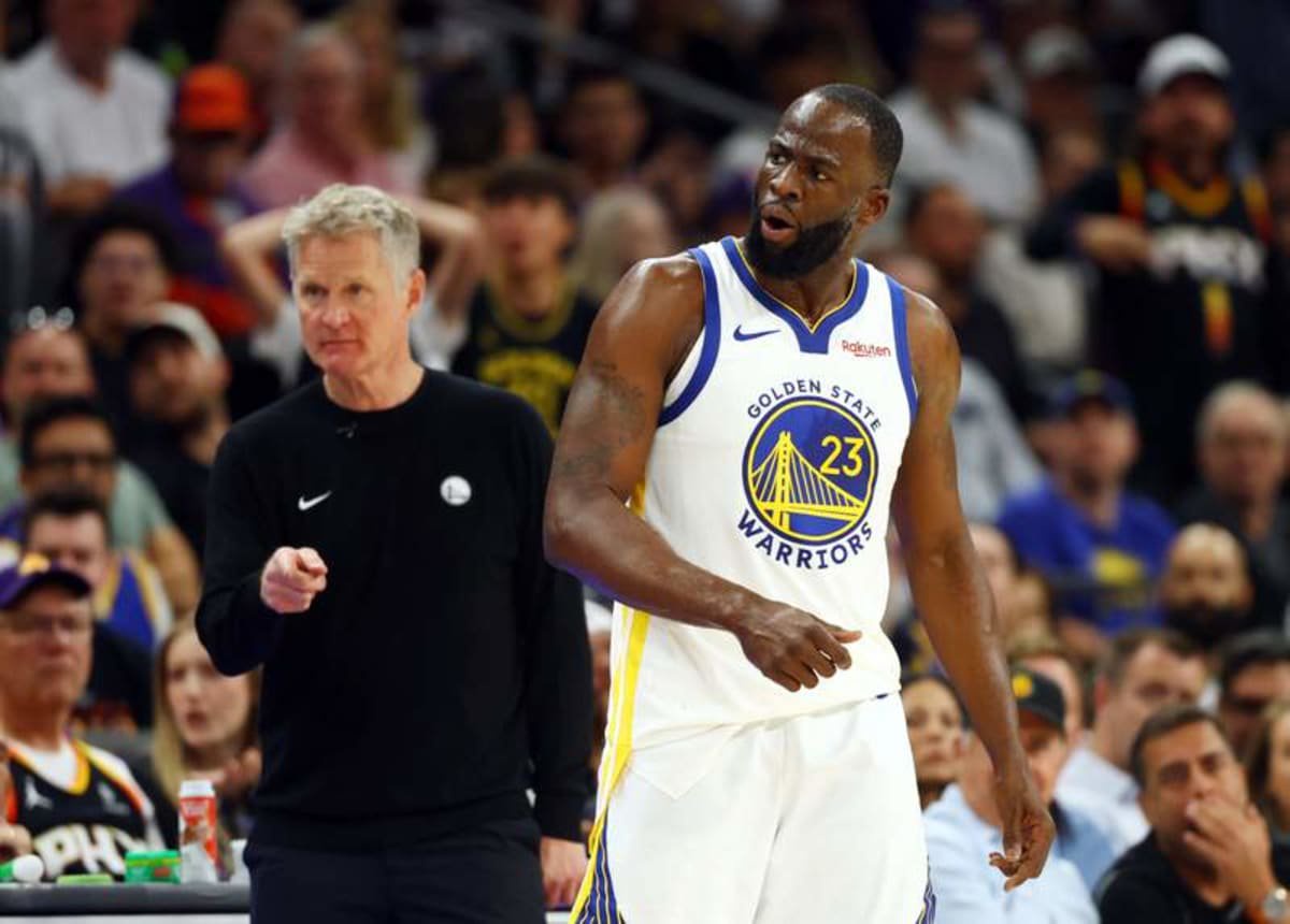 Draymond Green, Steve Kerr ©Mark J. Rebilas-Imagn Images
