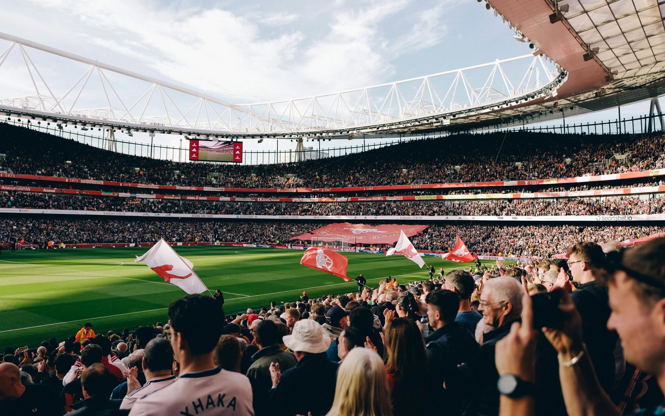 Image for Bayern Munich vs Arsenal: Can Arteta’s Injury-Hit Defence Survive Its Biggest European Test?