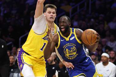 Golden State Warriors v Los Angeles Lakers
