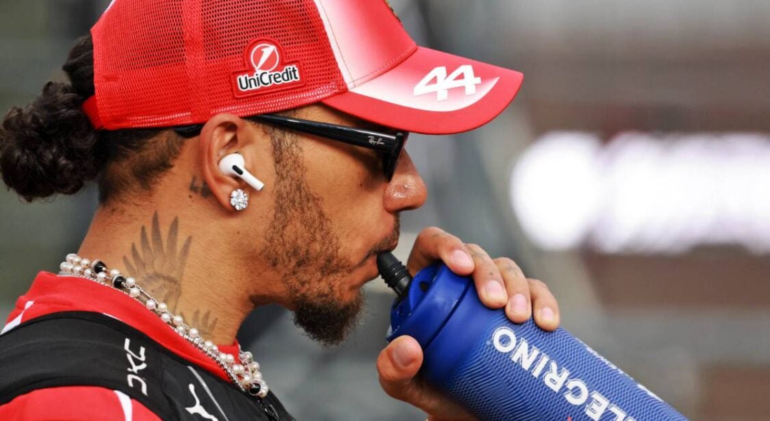 Hamilton et Ferrari au bord du conflit ? Ralf Schumacher dénonce une lutte de pouvoir interne