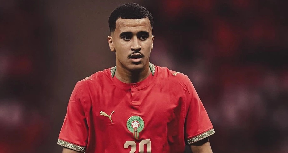 Abdellah Ouazane: Ajax's 17-Year-Old Star Praised as Morocco's New Gem by L'Équipe