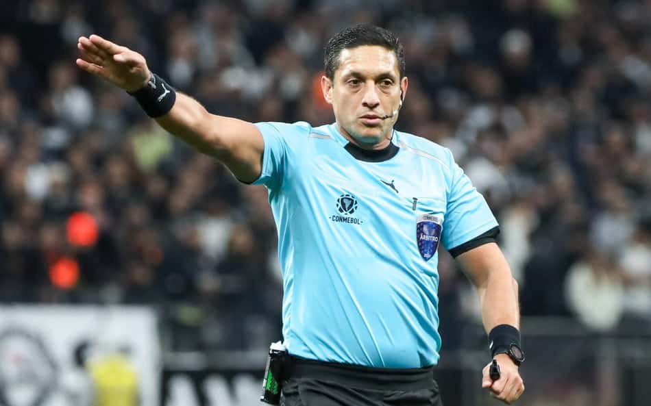 Jesus Valenzuela apitará Vasco x Boca Juniors