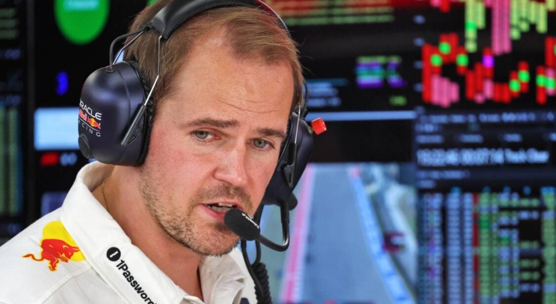 Red Bull salue les débuts du futur ingénieur de Verstappen