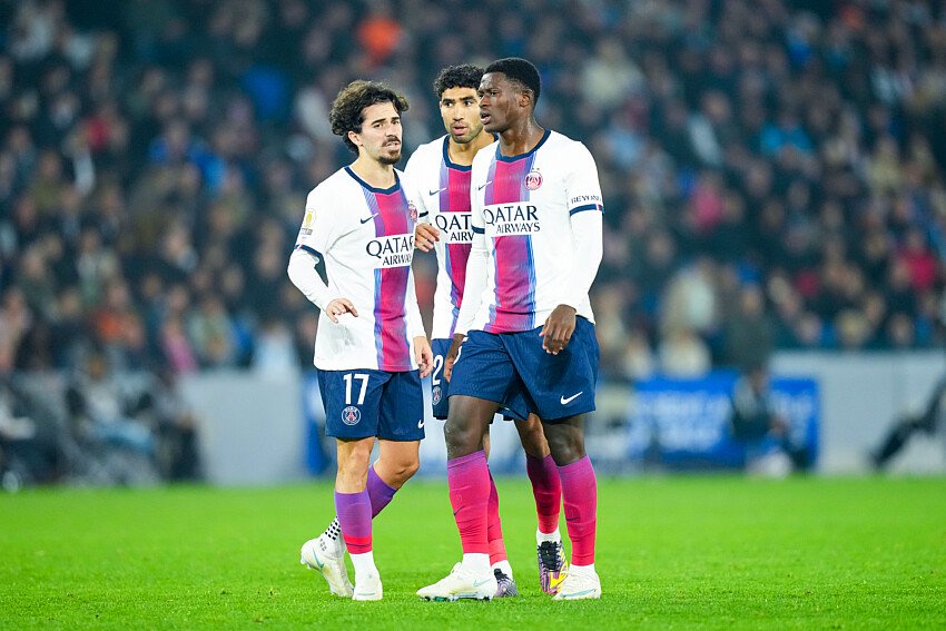 Officiel - Le PSG fait le point sur la blessure de Nuno Mendes