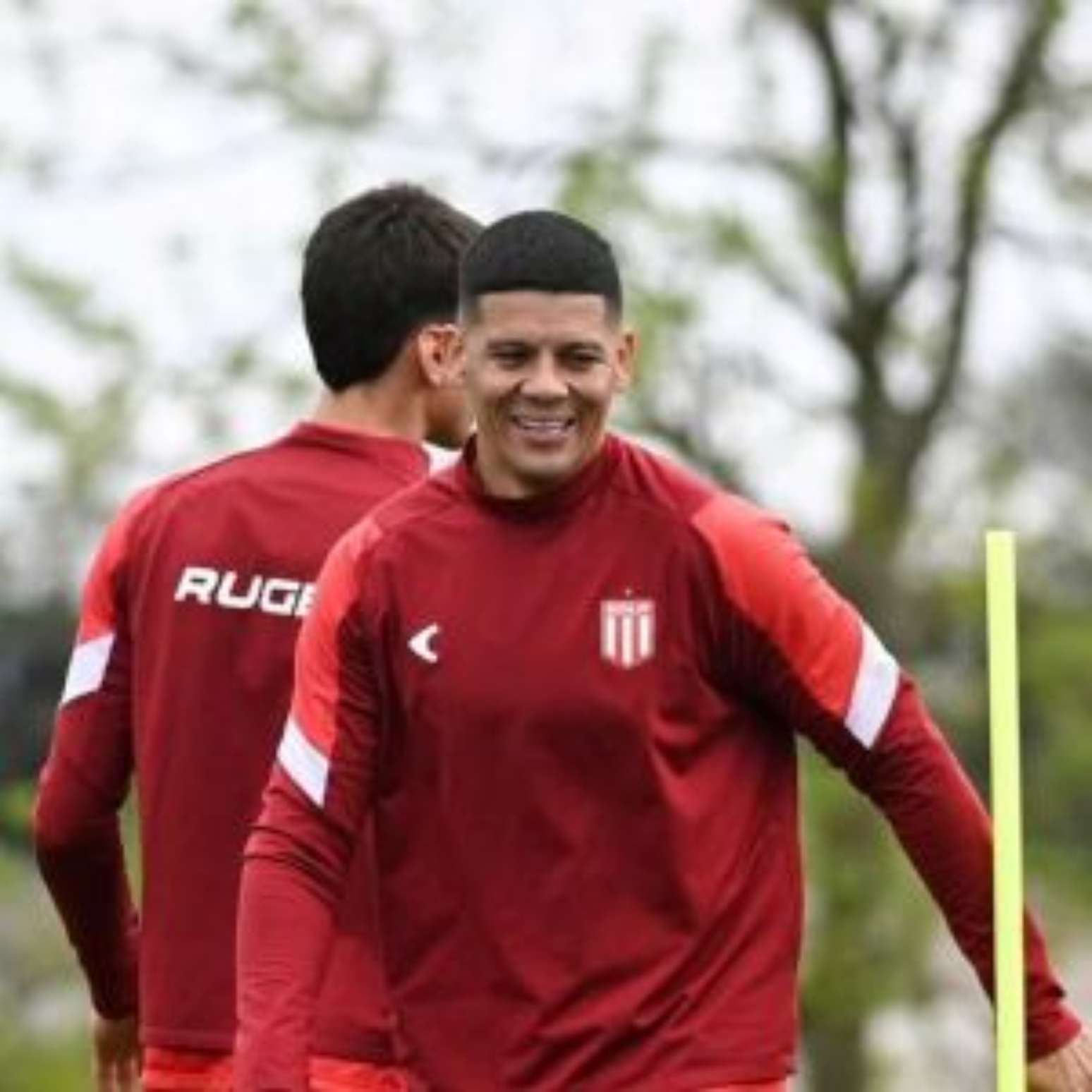 Marcos Rojo foi pivô de pedido do Flamengo contra clube argentino.