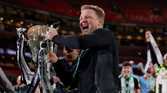 Eddie Howe with the Carabao Cup trophy