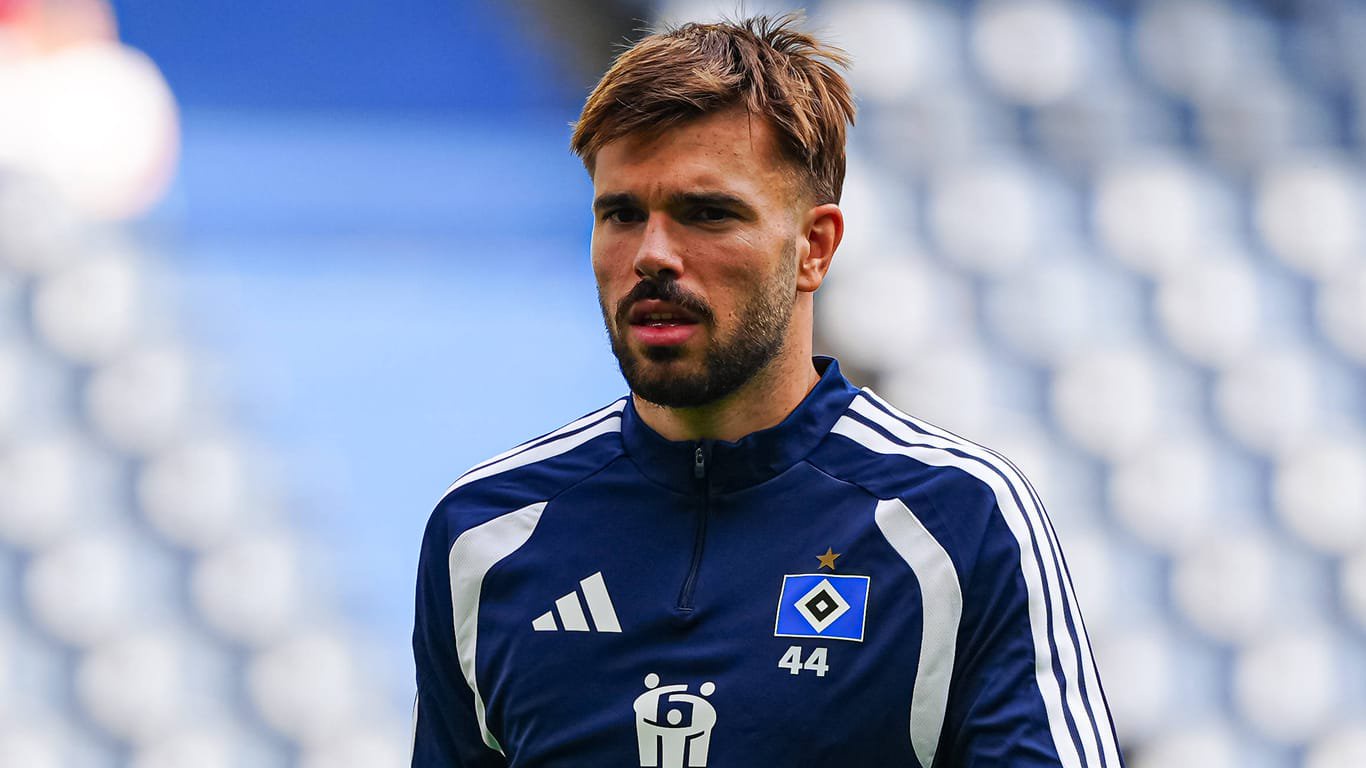 Mario Vuskovic im Training: Der seit 2022 gesperrte HSV-Verteidiger darf ab November wieder spielen.