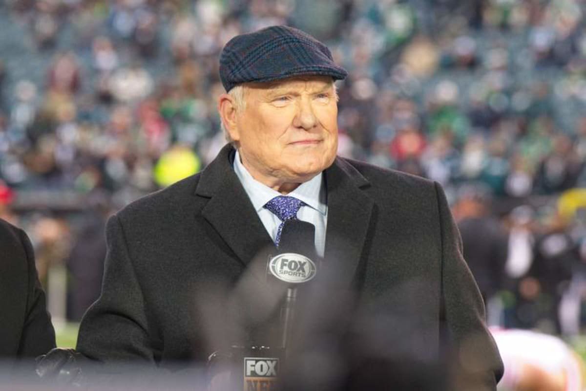 PHILADELPHIA, PA – JANUARY 29: Fox NFL, American Football Herren, USA Sunday analyst Terry Bradshaw looks on during the Championship game between the San Fransisco 49ers and the Philadelphia Eagles on January 29, 2023. Photo by Andy Lewis/Icon Sportswire NFL: JAN 29 NFC Championship – 49ers at Eagles Icon230129224 ©IMAGO/Icon Sportswire