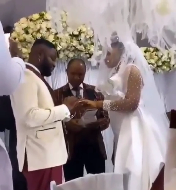 2 Nigerian Celebrities That Got Married To The Love Of Their Lives Yesterday